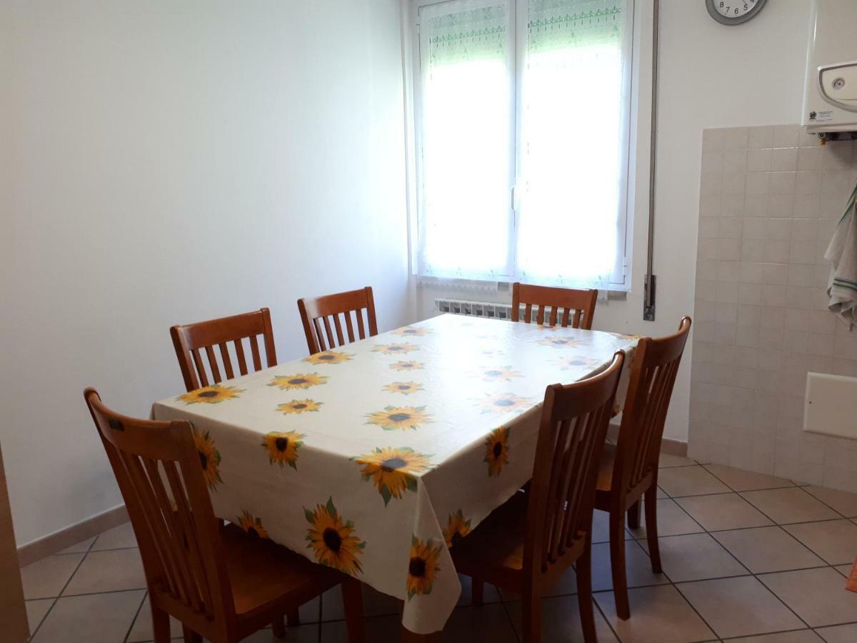 Appartamenti Enrica Moneglia Exteriör bild